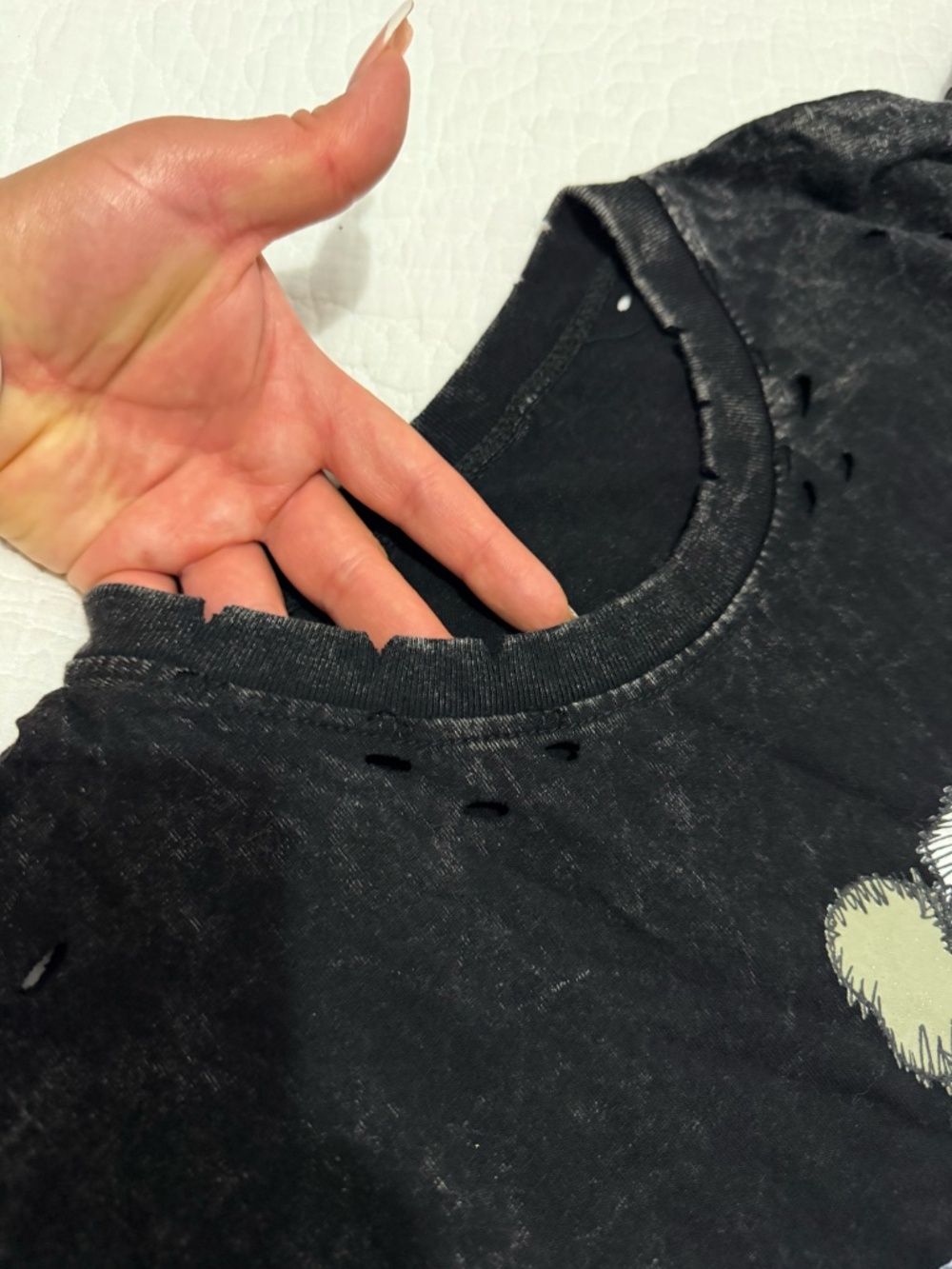 crop top - Picture 3 of 4